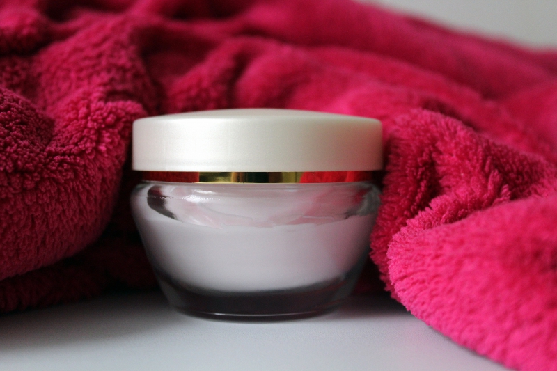 esthetique-LA MARTRE-min_cream-2817325